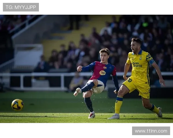 巴萨1亿欧求购小蜘蛛 莱万留队再战一年 巴萨1亿欧求购小蜘蛛 莱万留队再战一年